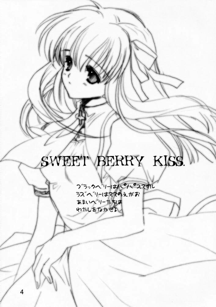 Sweet Berry Kiss page 3 full